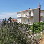Klaricic Apartman *