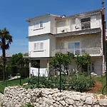 Apartman Klaricic *